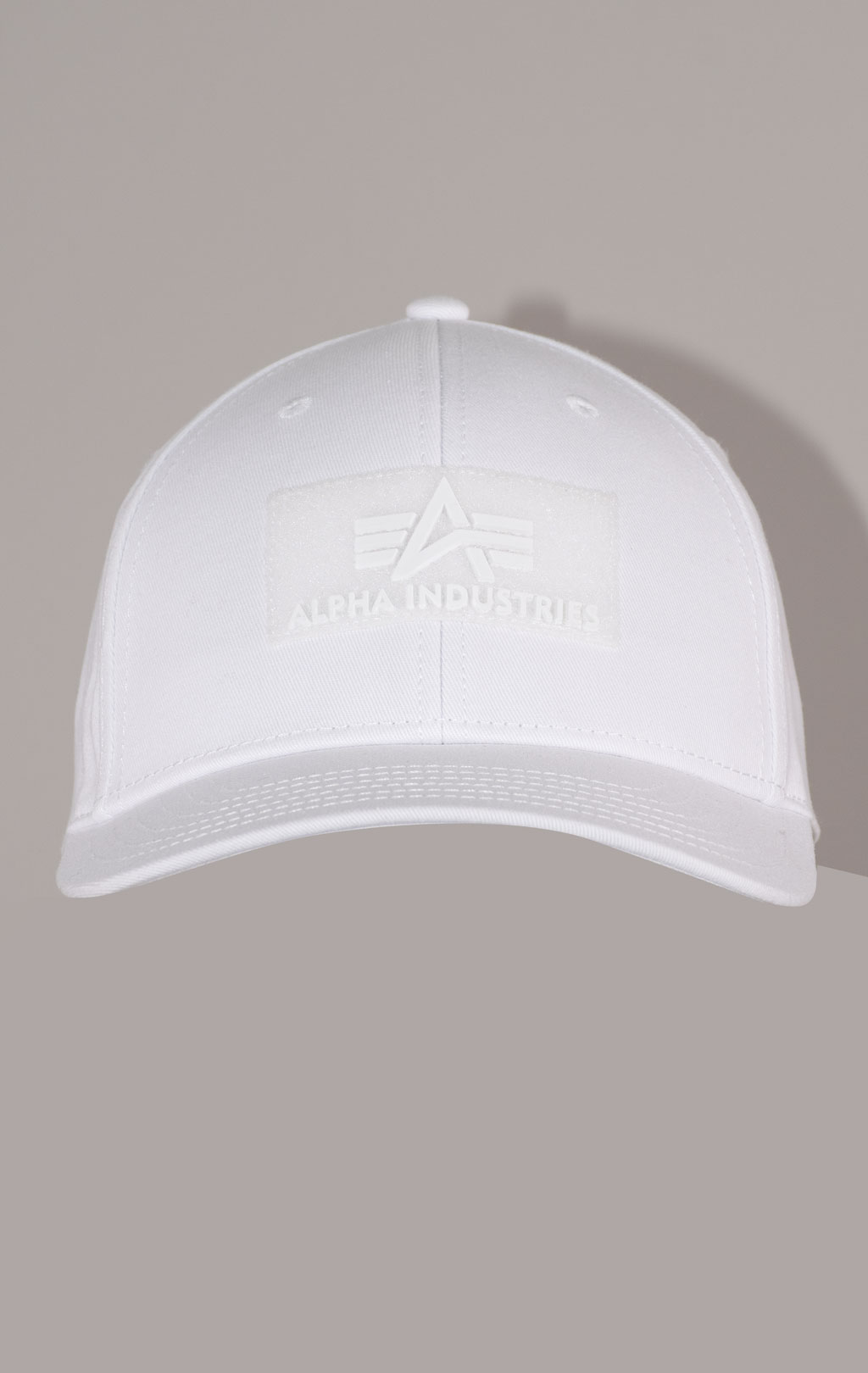 Бейсболка ALPHA INDUSTRIES VELCRO CAP white 