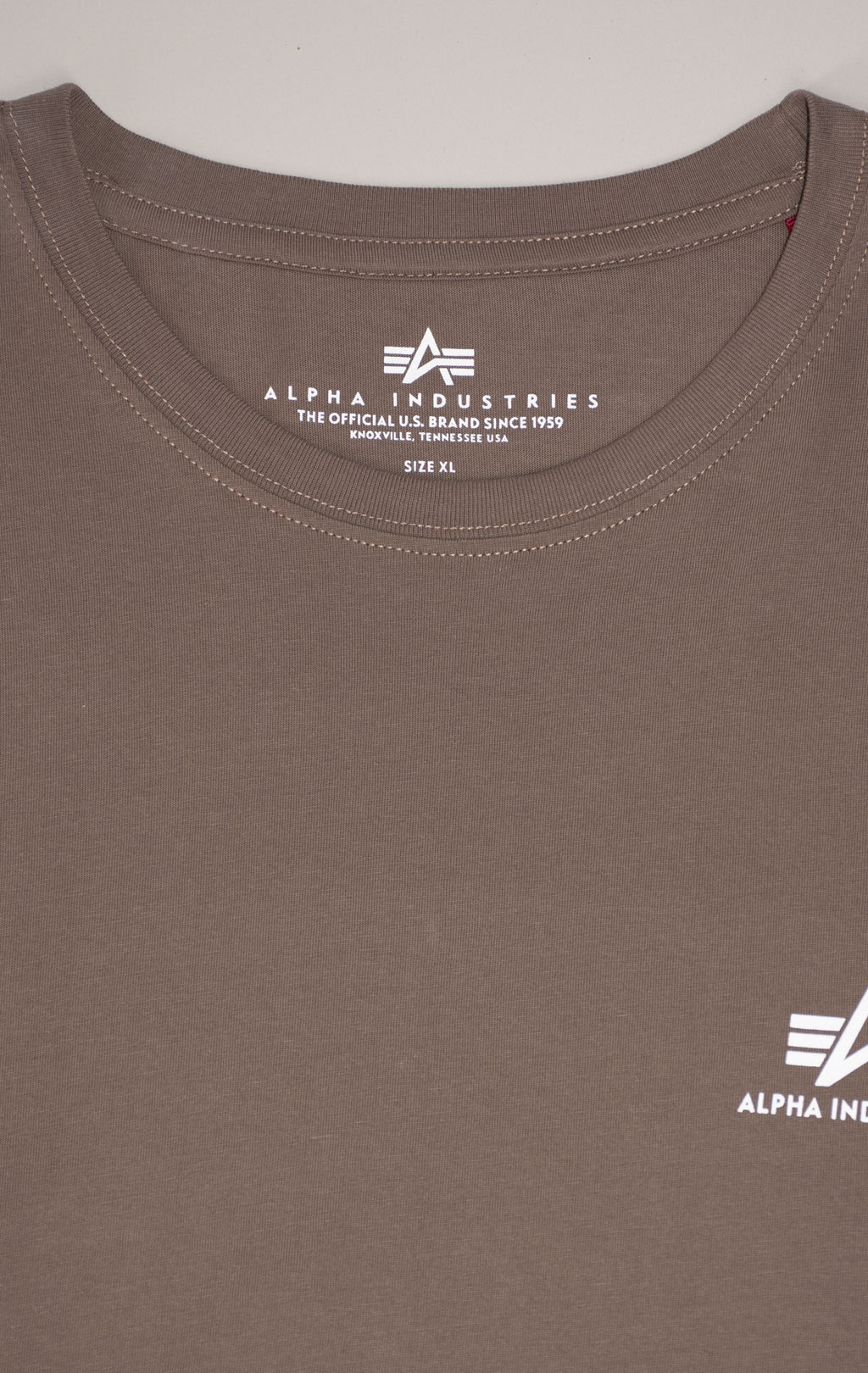 Футболка ALPHA INDUSTRIES BASIC T SMALL LOGO taupe 