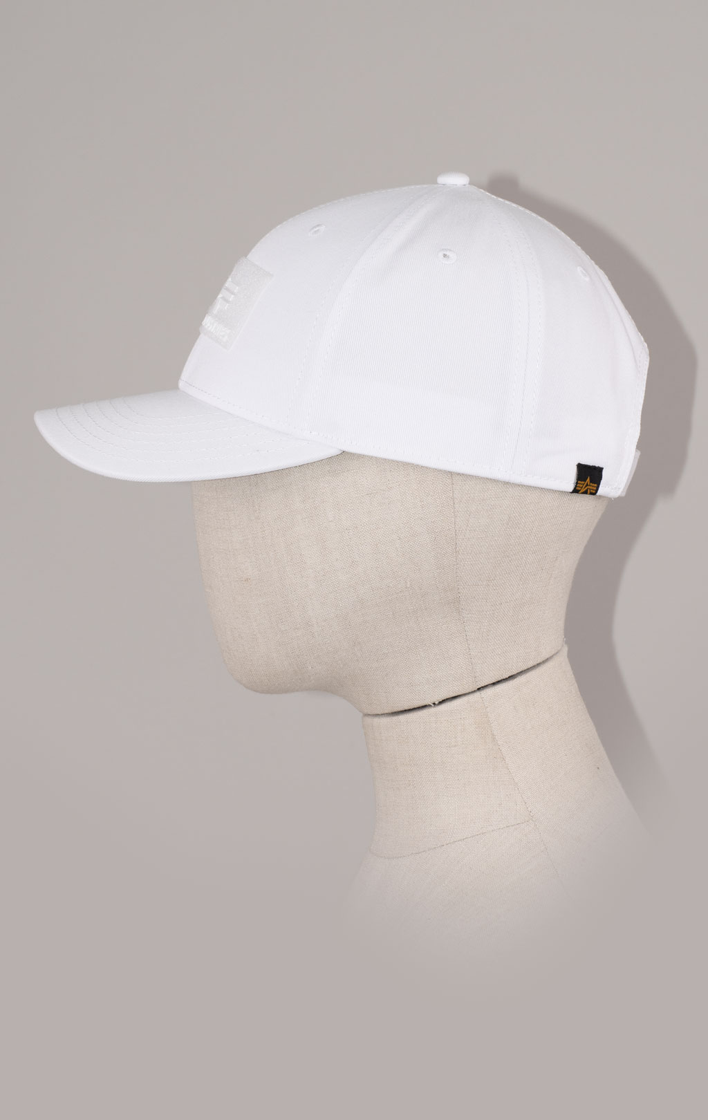 Бейсболка ALPHA INDUSTRIES VELCRO CAP white 