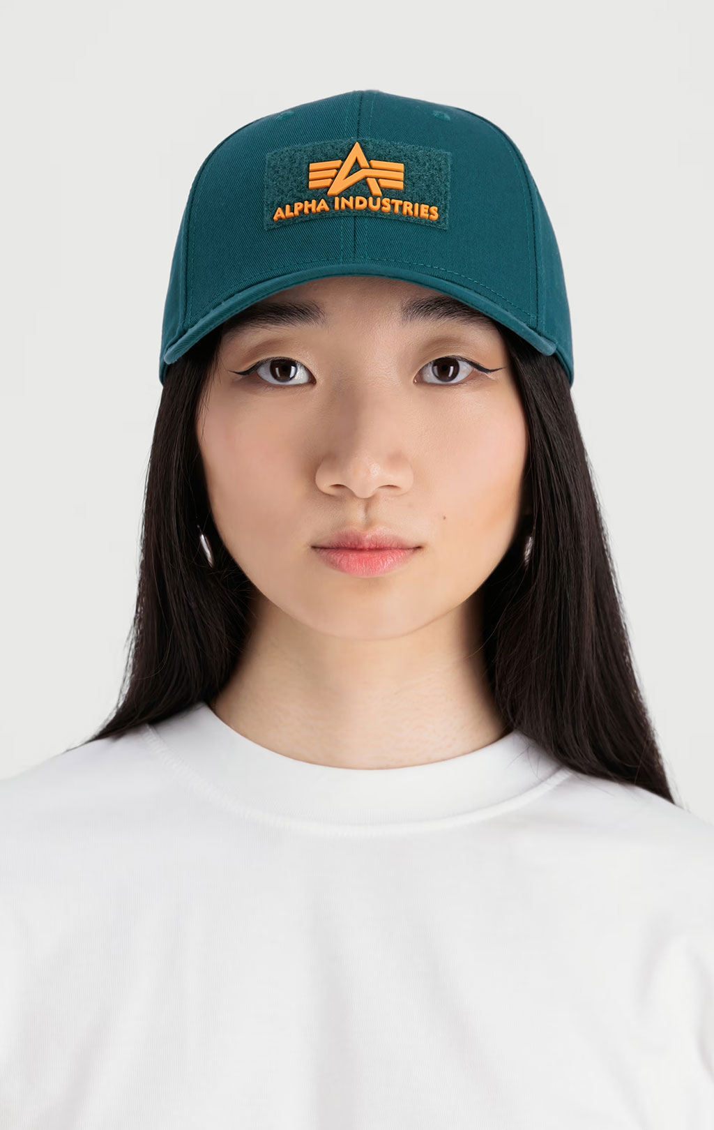 Бейсболка ALPHA INDUSTRIES VELCRO CAP II force green 