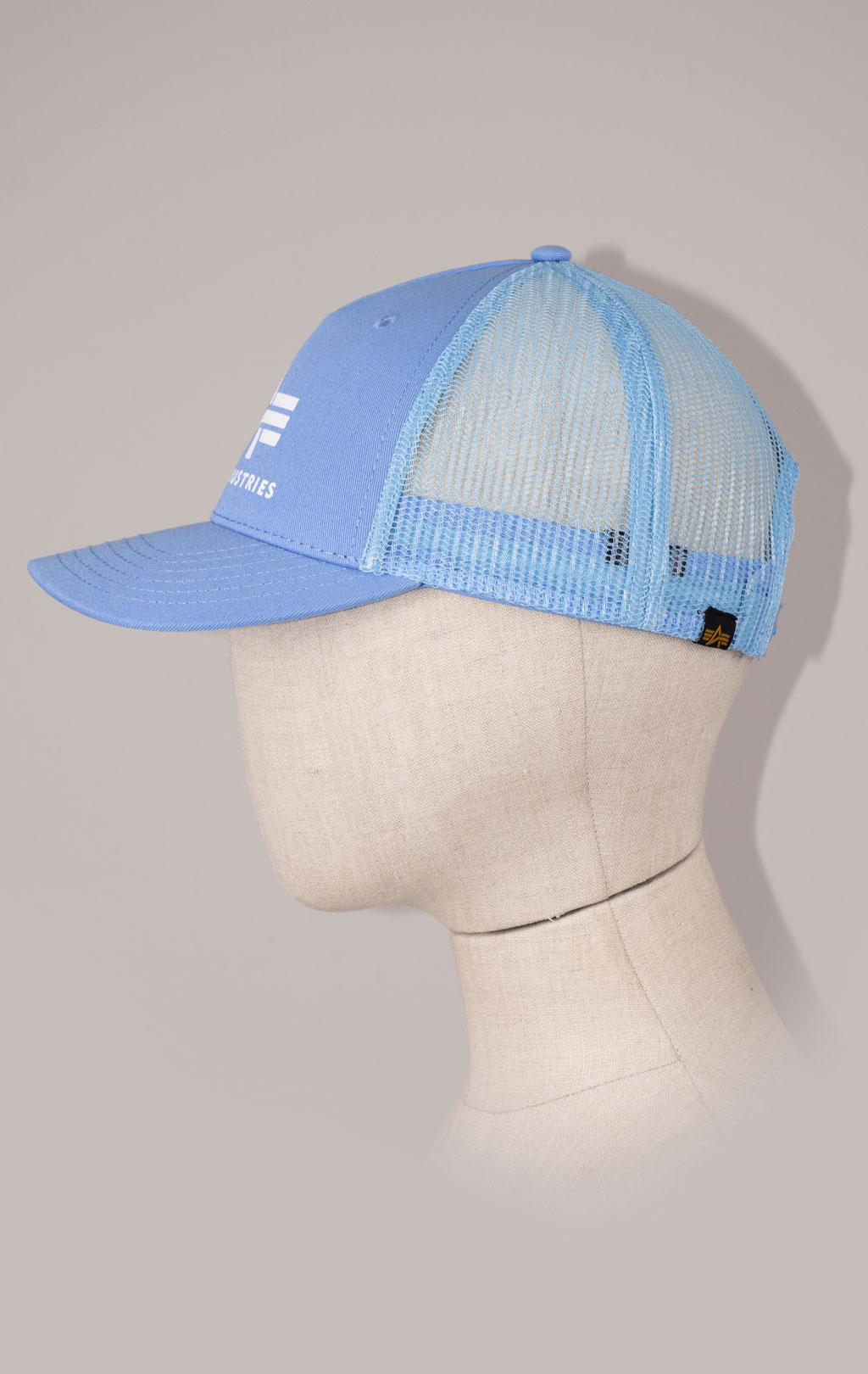 Бейсболка ALPHA INDUSTRIES BASIC TRUCKER CAP light blue 