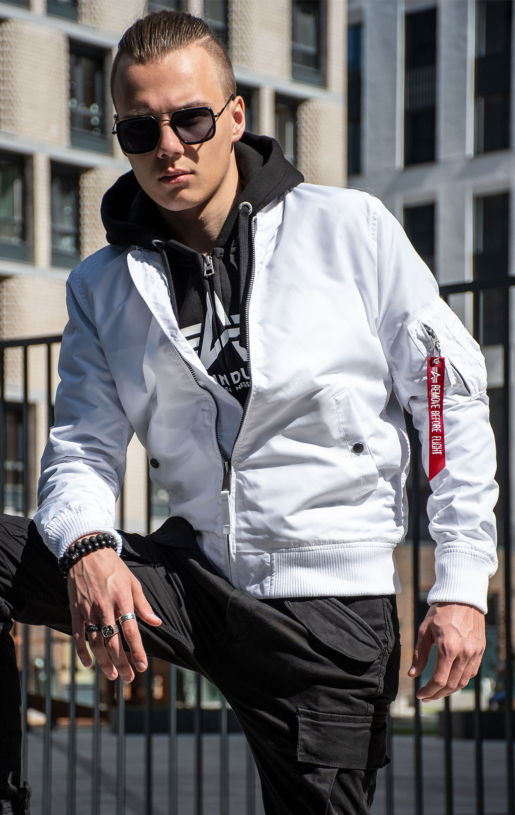 Ветровка-бомбер ALPHA INDUSTRIES TT MA-1 white 