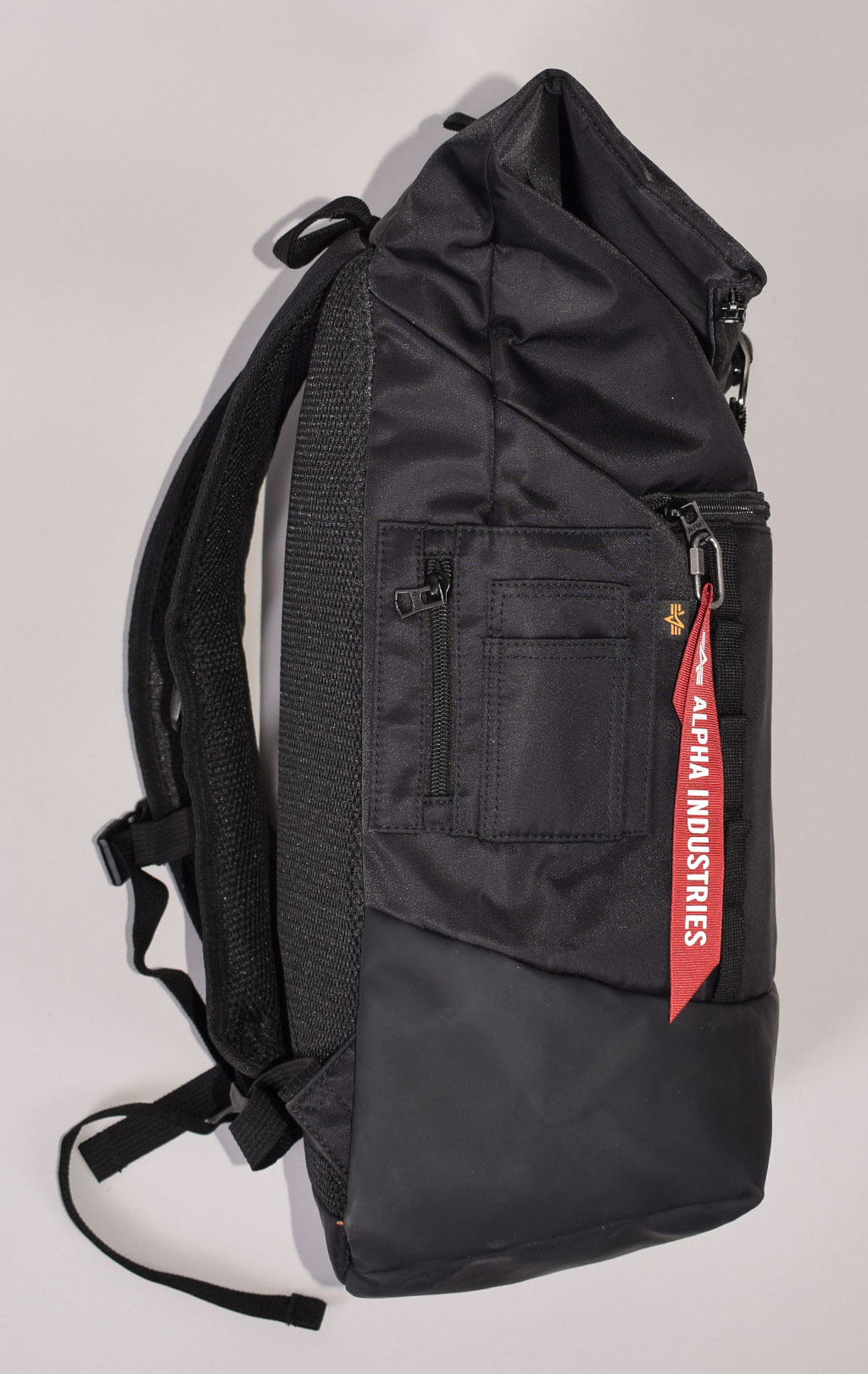 Сумка ALPHA INDUSTRIES CREW RT BAG black 