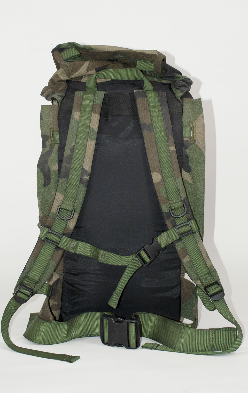 Рюкзак тактический FOREST 40L camo woodland б/у Голландия