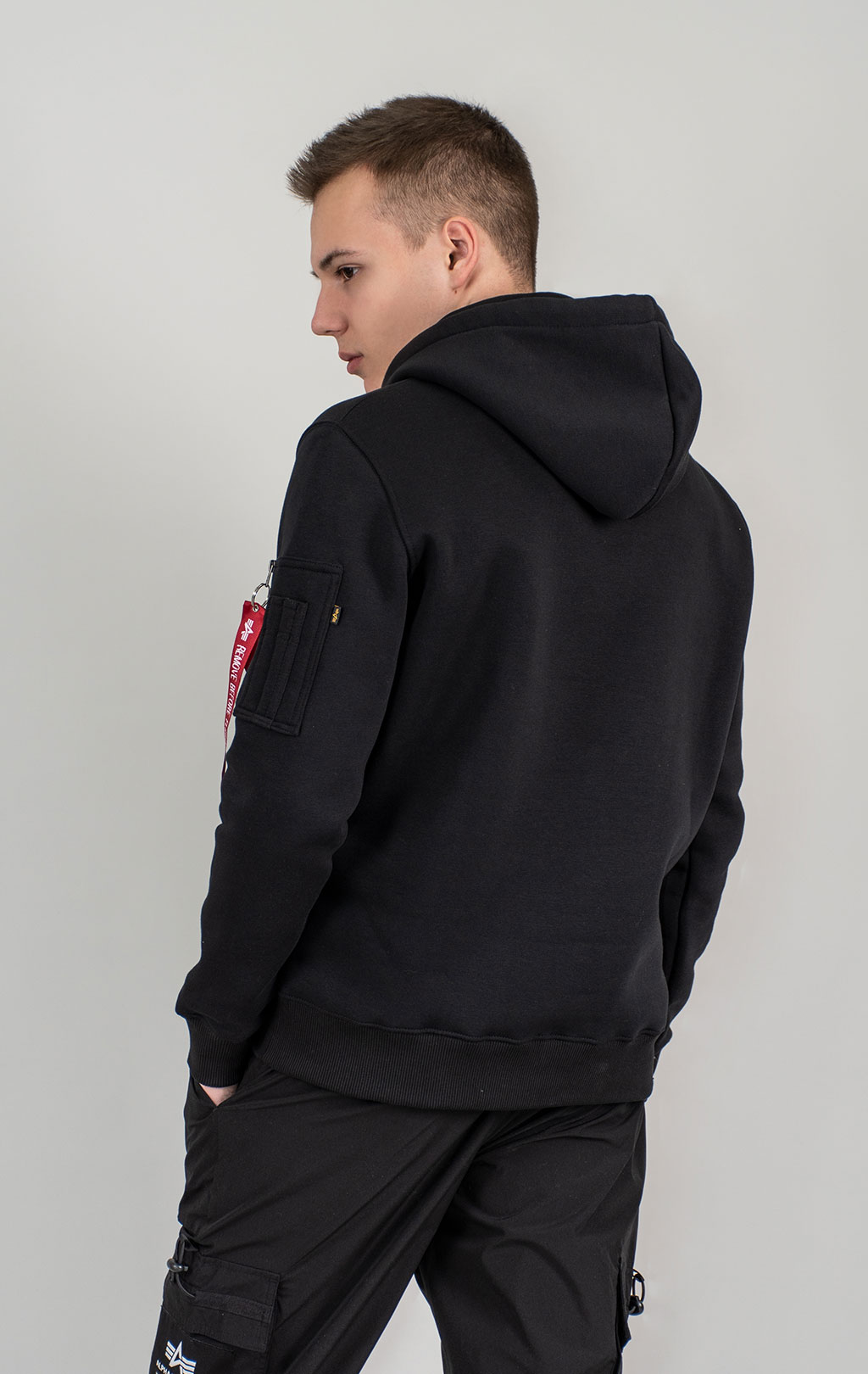 Толстовка ALPHA INDUSTRIES ALPHA LABEL HOODY black 