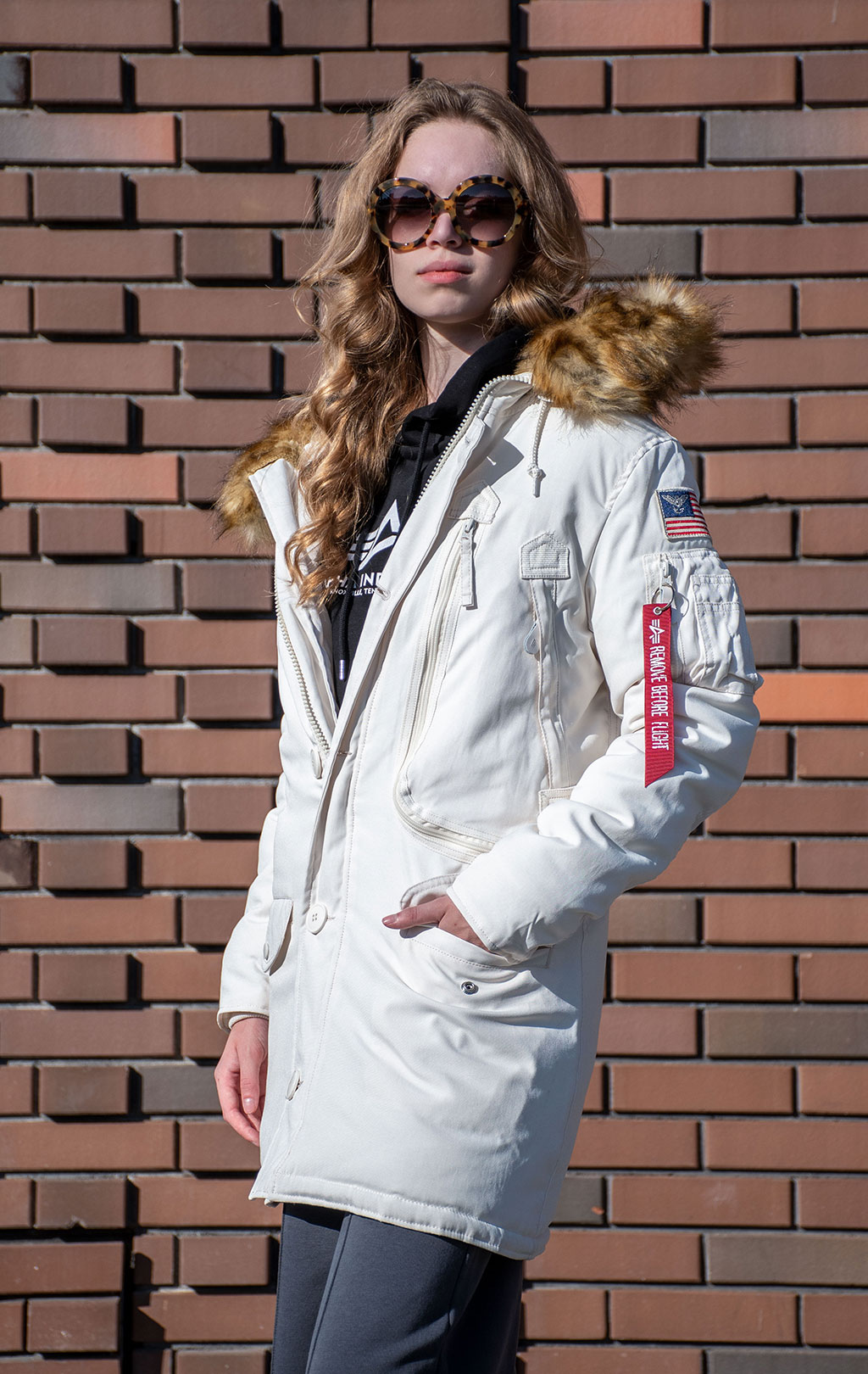 Женская аляска ALPHA INDUSTRIES POLAR jet stream white 