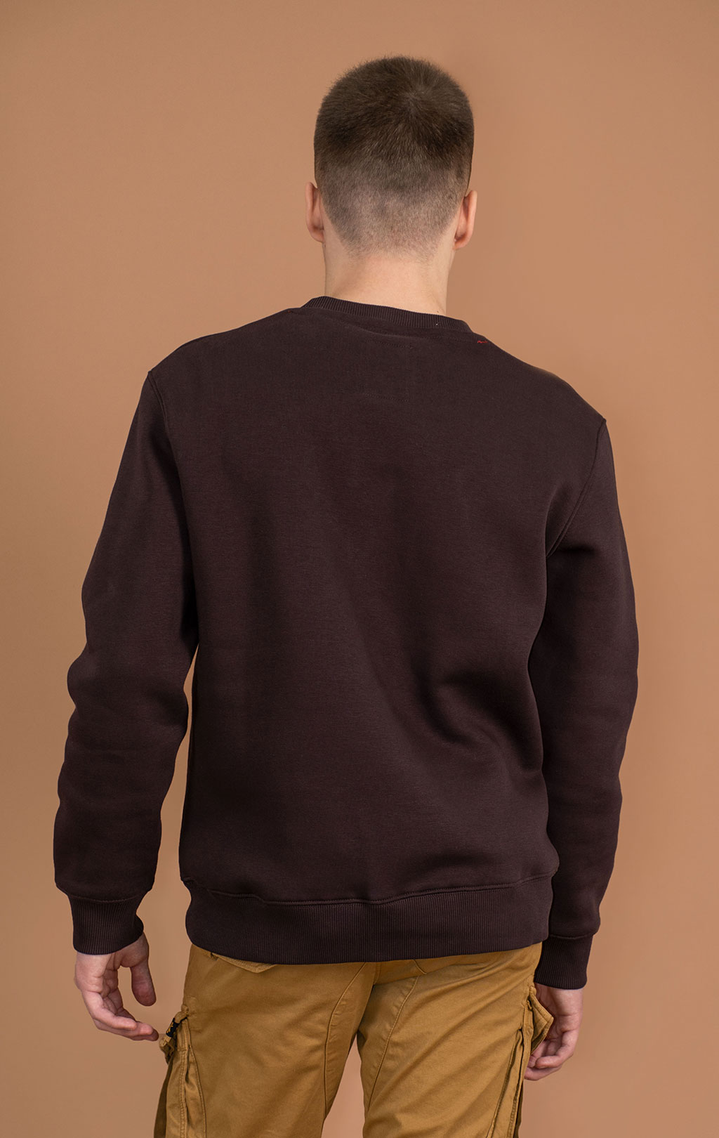 Свитшот ALPHA INDUSTRIES BASIC SWEATER SMALL LOGO hunter brown 