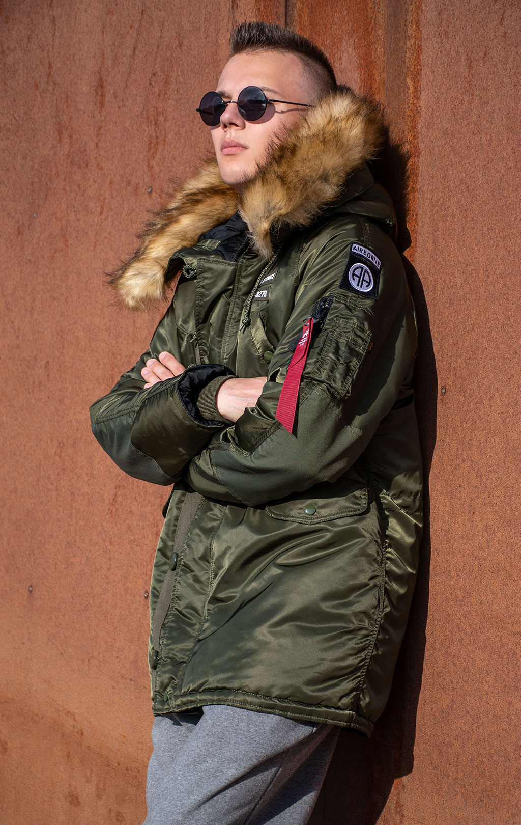 Аляска ALPHA INDUSTRIES AIRBORNE N-3B dark green 