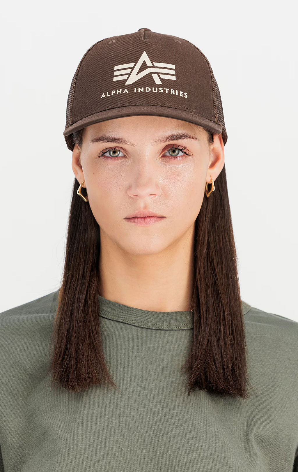 Бейсболка ALPHA INDUSTRIES BASIC TRUCKER CAP hunter brown 