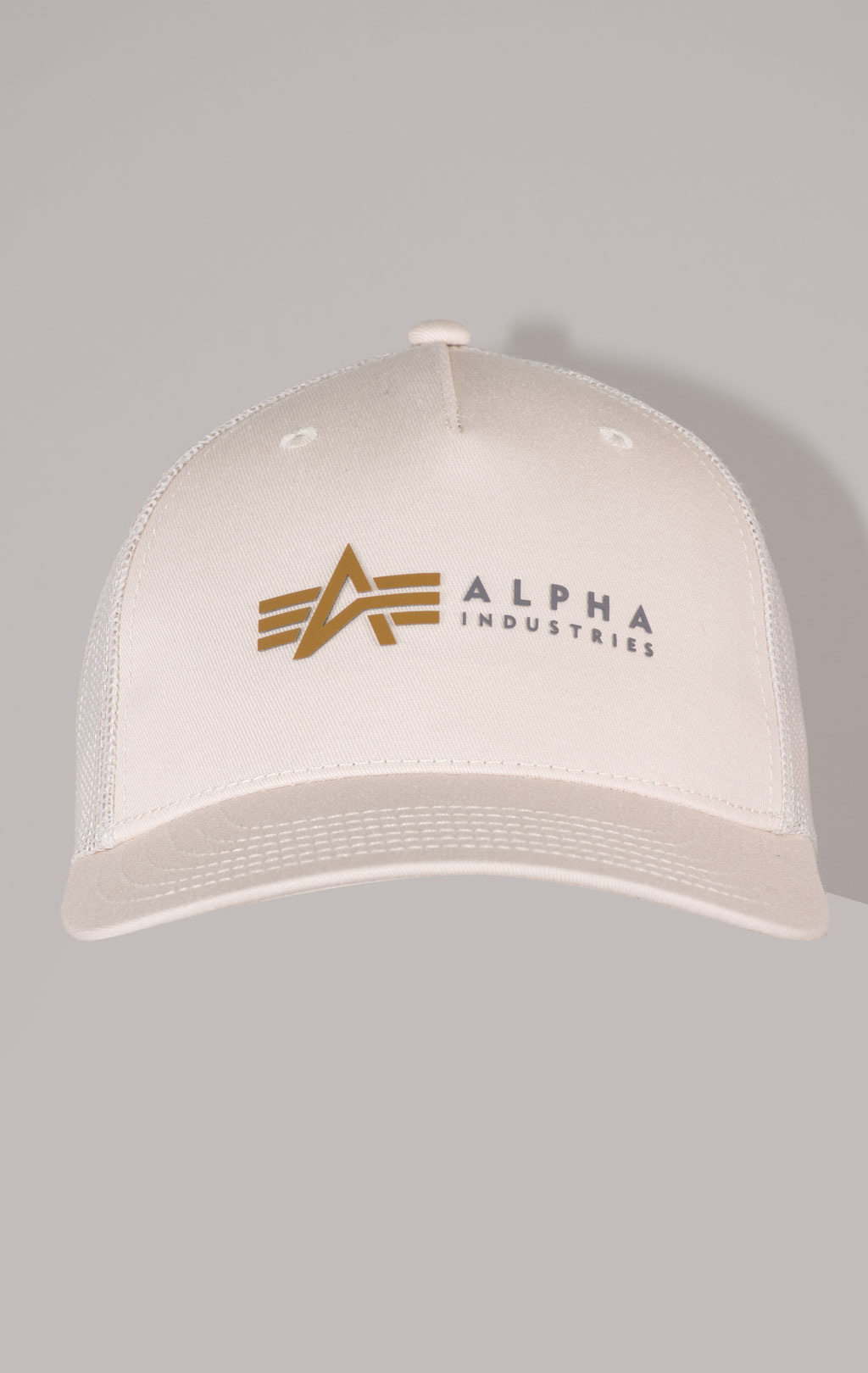 Бейсболка ALPHA INDUSTRIES ALPHA LABEL TRUCKER CAP jet stream white 