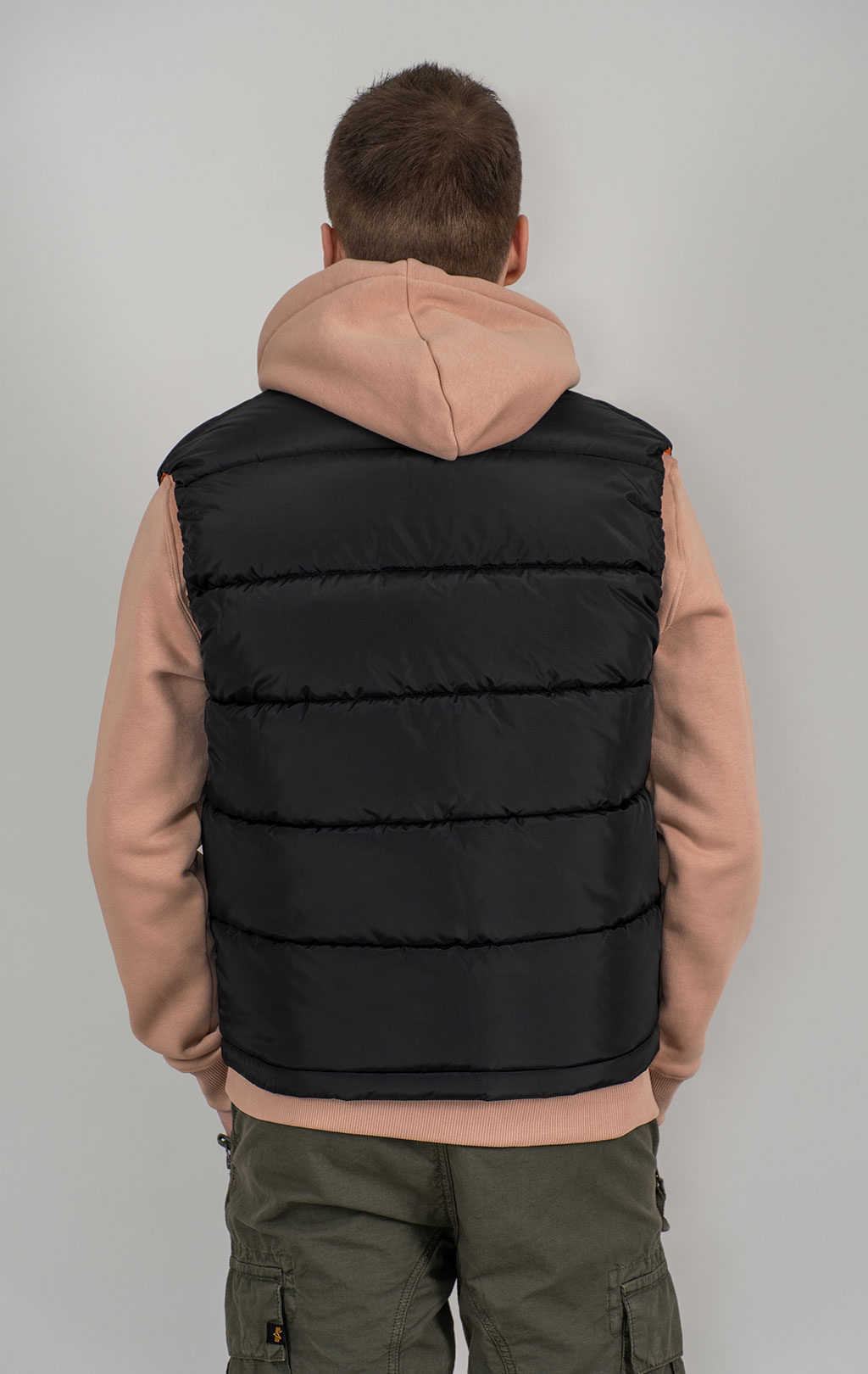 Жилет ALPHA INDUSTRIES PUFFER VEST LW black 