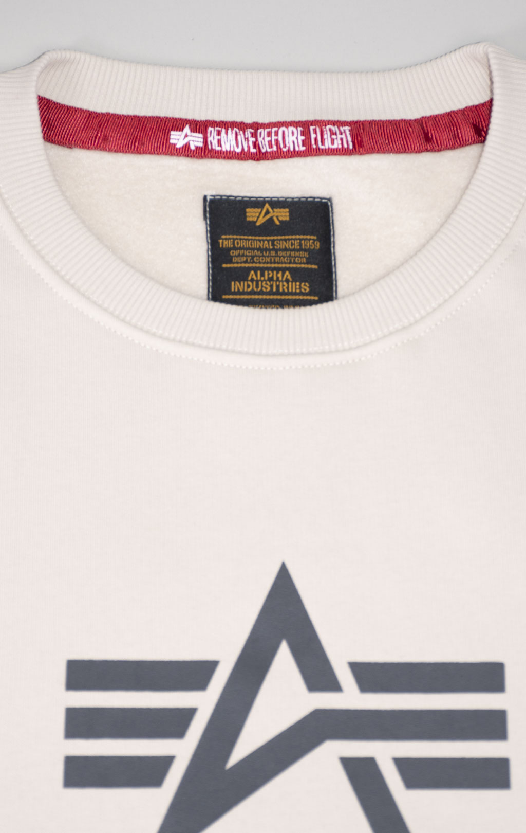 Свитшот ALPHA INDUSTRIES BASIC SWEATER jet stream white 