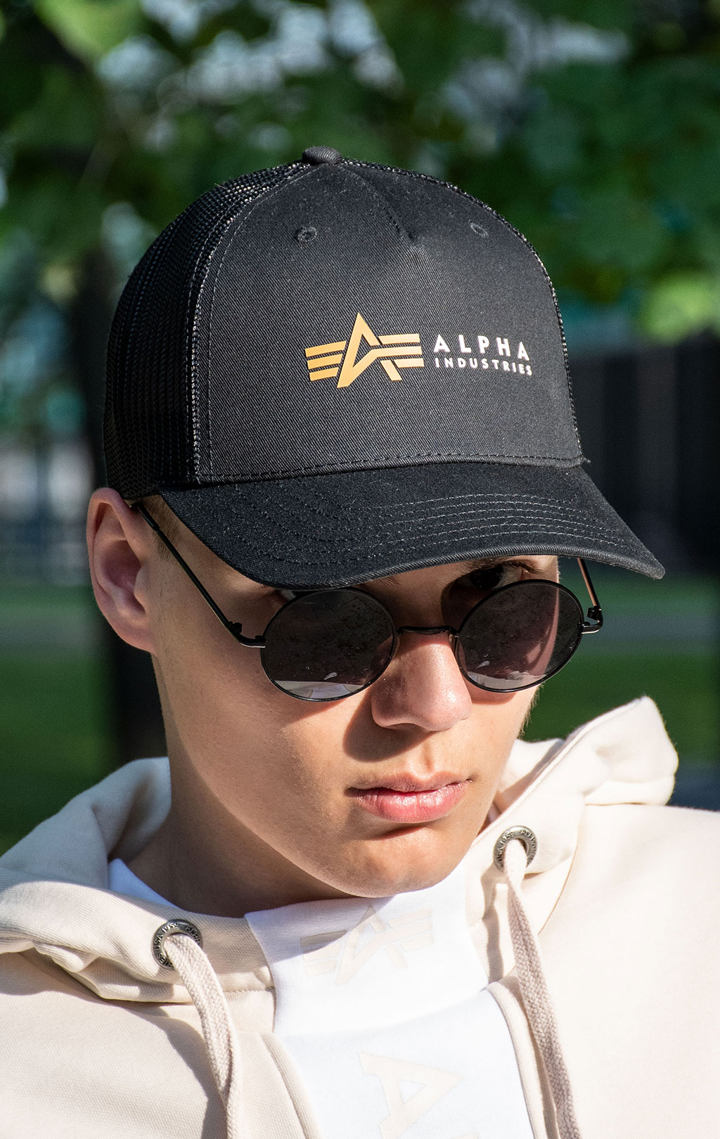 Бейсболка ALPHA INDUSTRIES ALPHA LABEL TRUCKER CAP black 