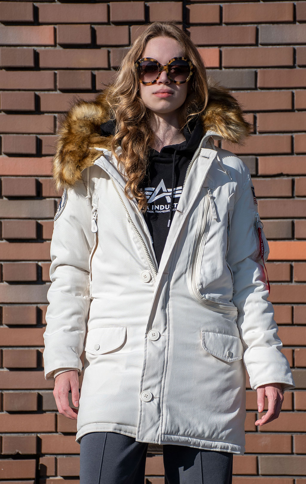 Женская аляска ALPHA INDUSTRIES POLAR jet stream white 