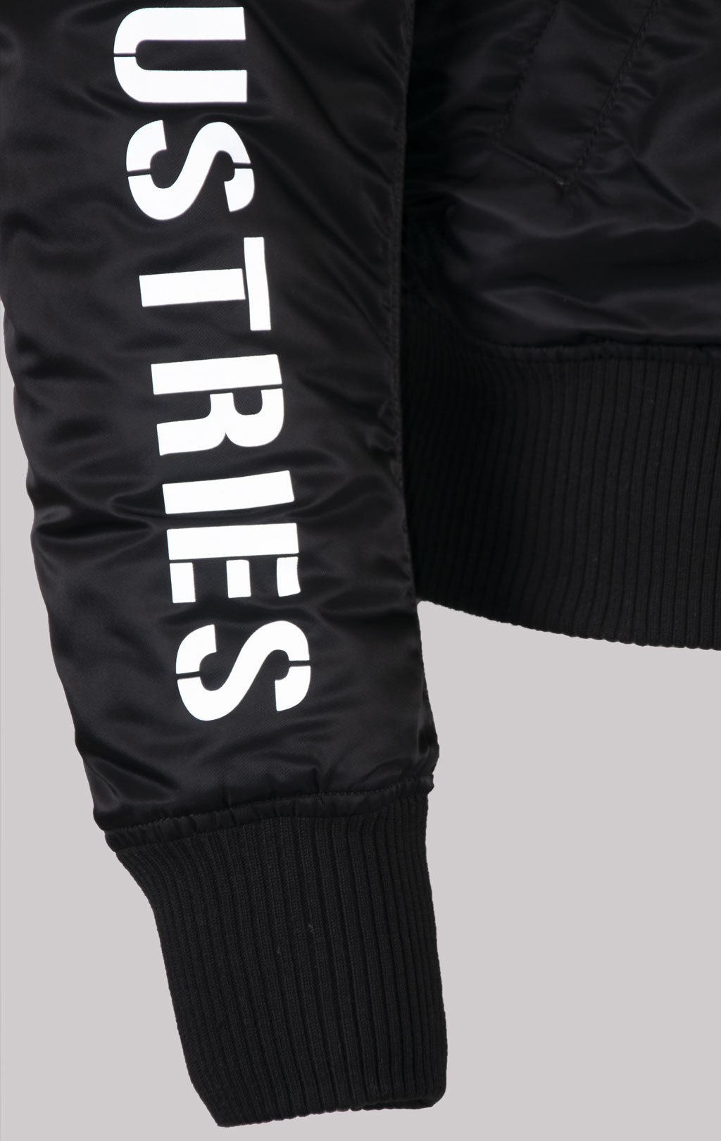 Куртка-бомбер лётная ALPHA INDUSTRIES D-Tec SE MA-1 black/reflective 