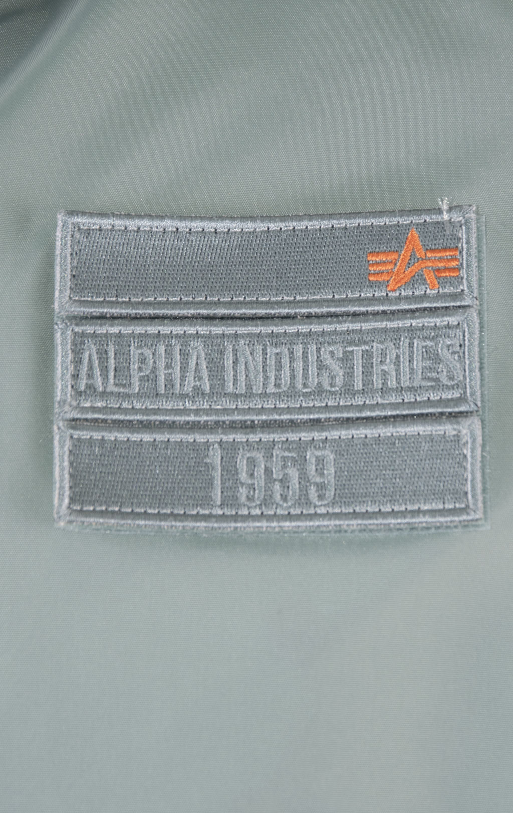 Ветровка-бомбер лётная ALPHA INDUSTRIES TT HOOD CUSTOM MA-1 dusty green 