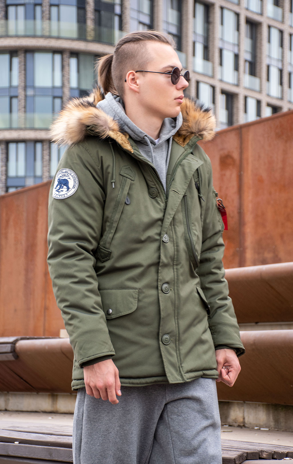 Аляска ALPHA INDUSTRIES POLAR натур. мех dark green 