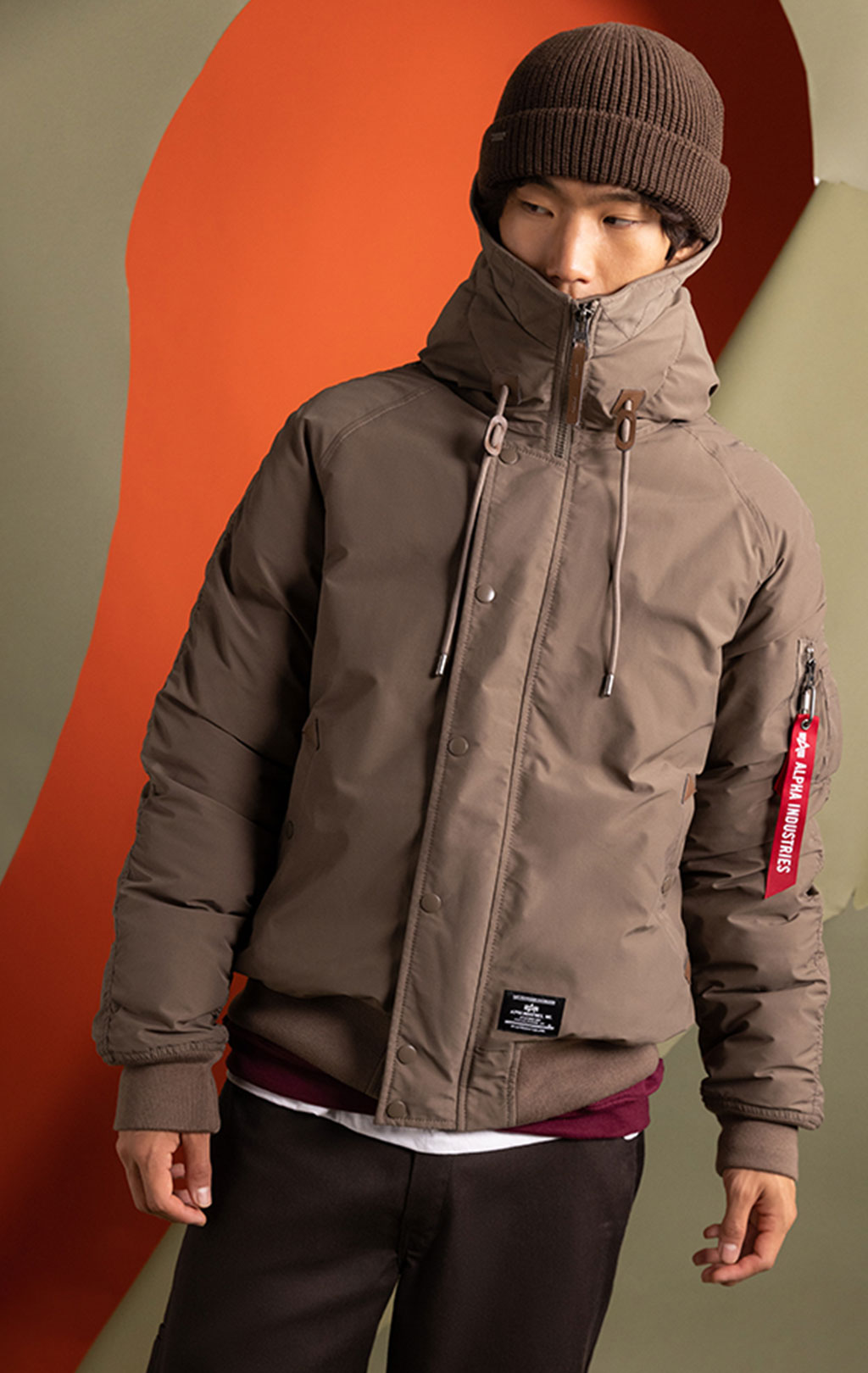 Аляска ALPHA INDUSTRIES ALTITUDE N-2B FW 24/25 coyote brown 