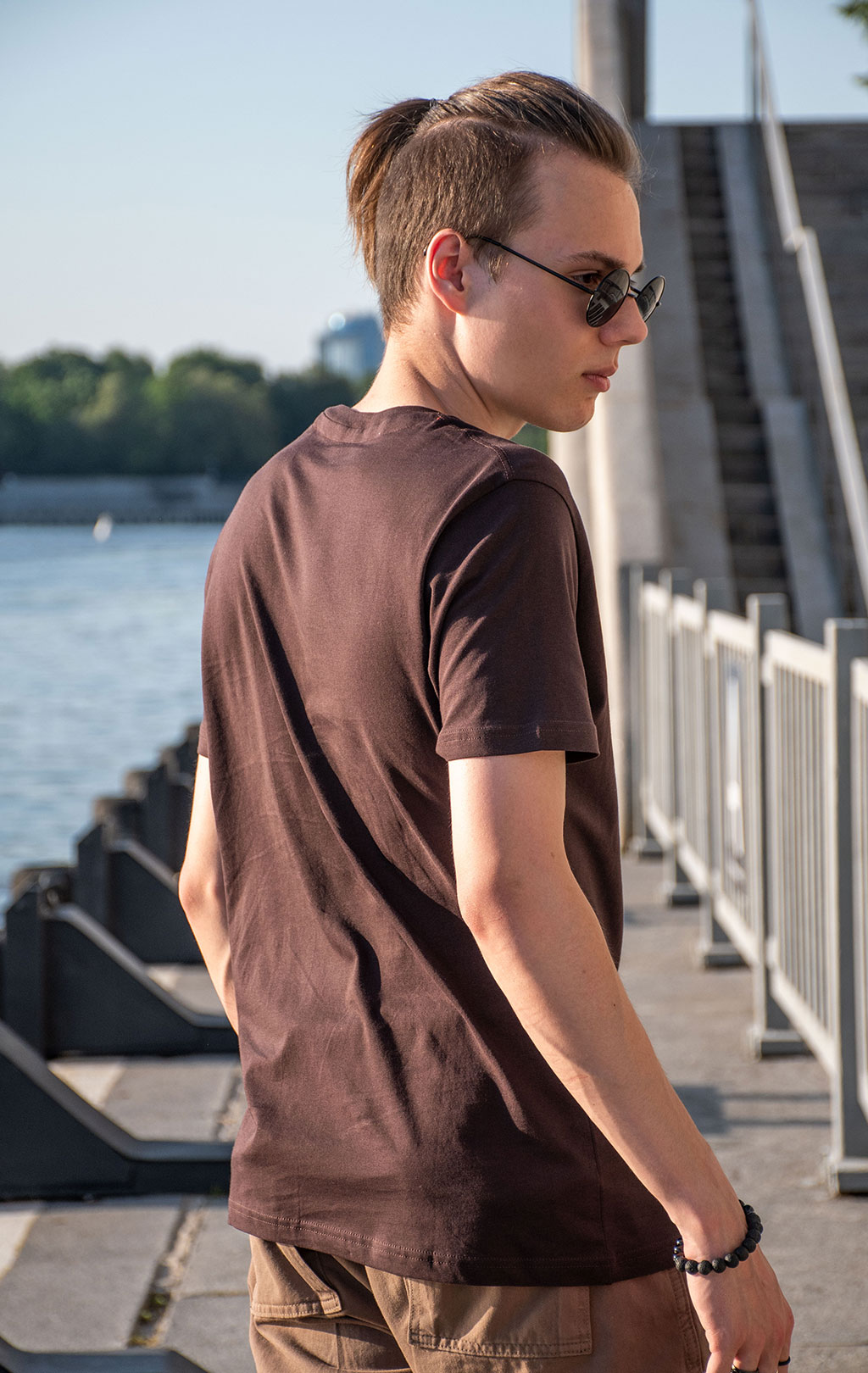 Футболка ALPHA INDUSTRIES ALPHA LABEL TEE hunter brown 