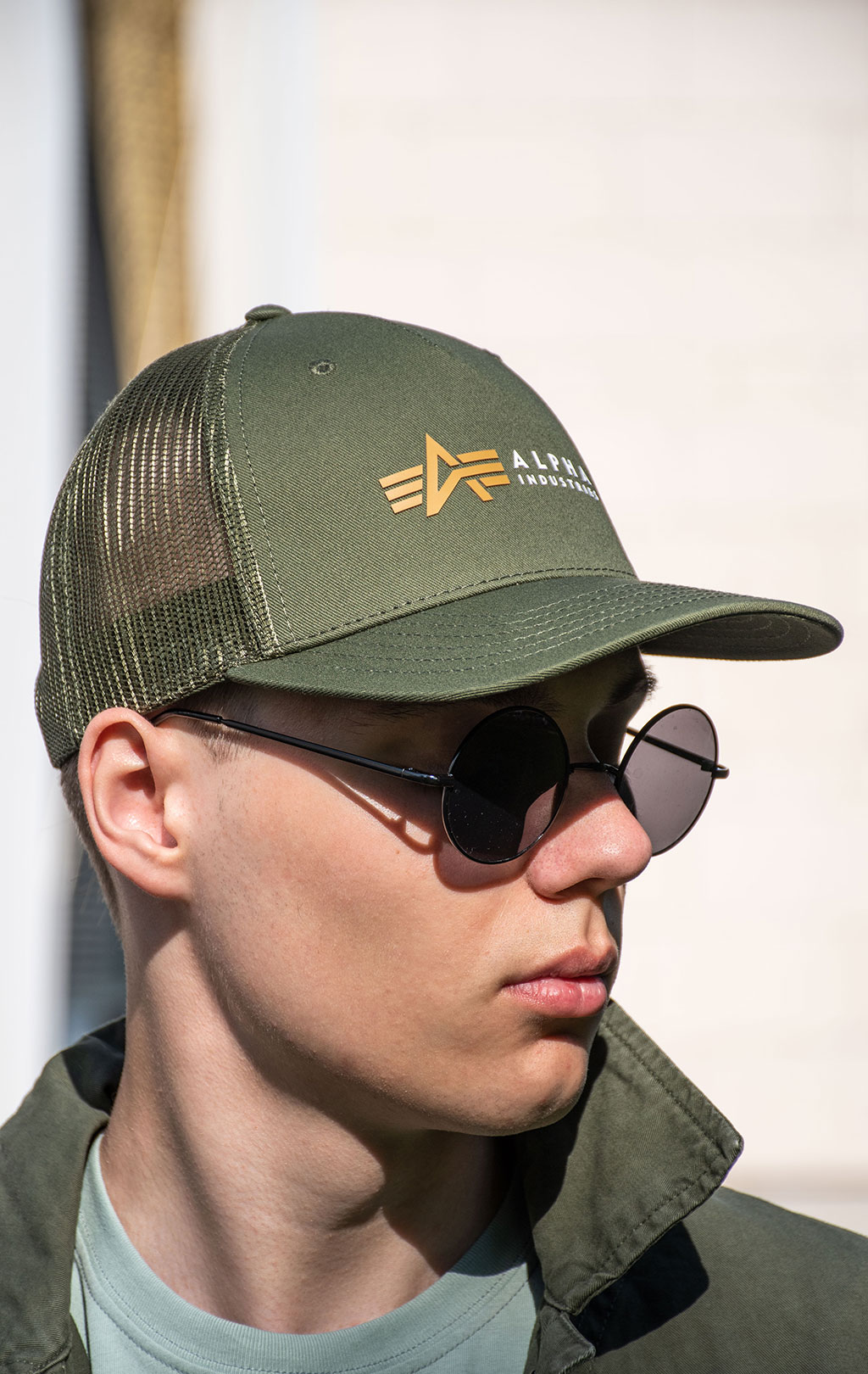 Бейсболка ALPHA INDUSTRIES ALPHA LABEL TRUCKER CAP dark olive 