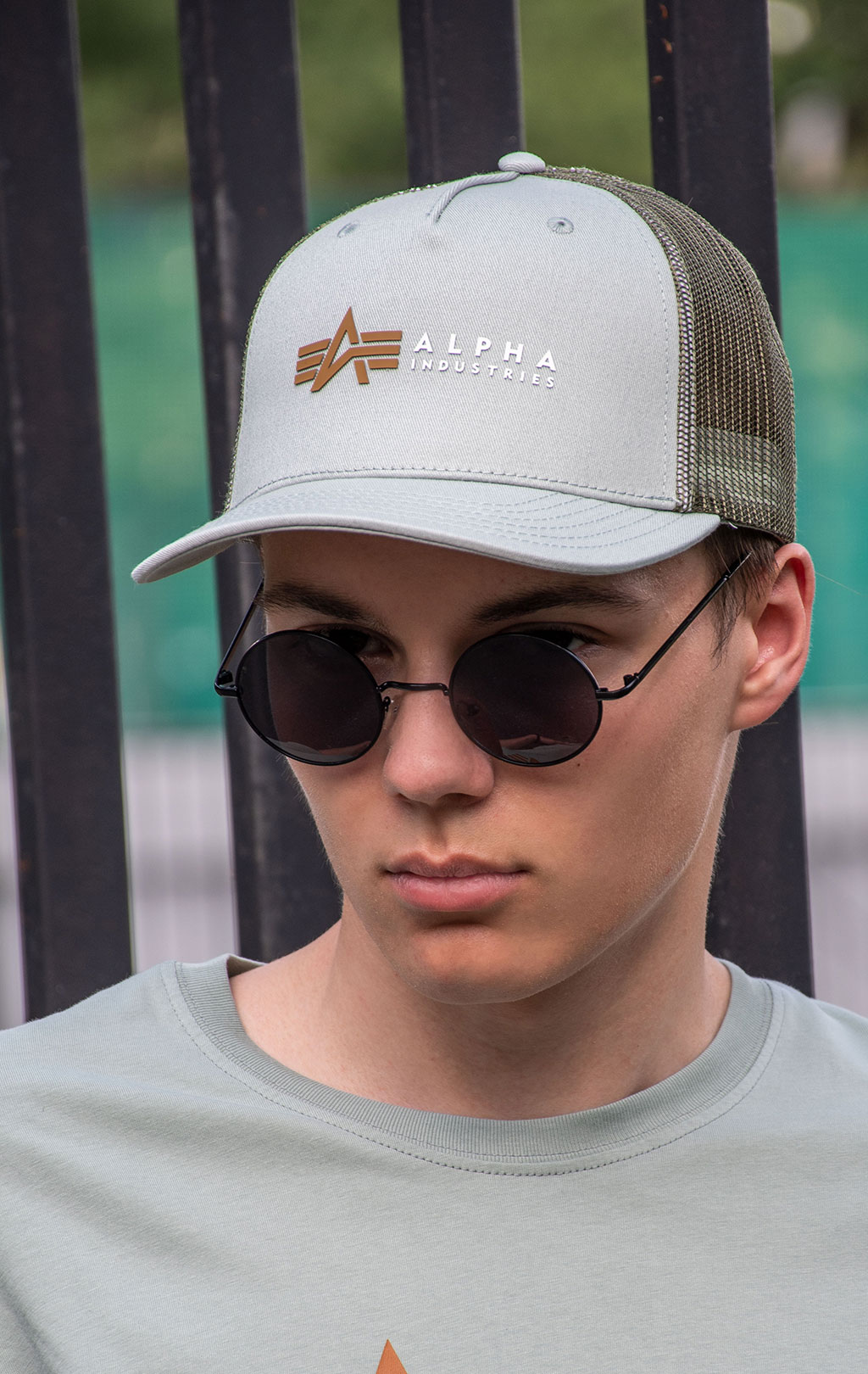 Бейсболка ALPHA INDUSTRIES ALPHA LABEL TRUCKER CAP dusty green 