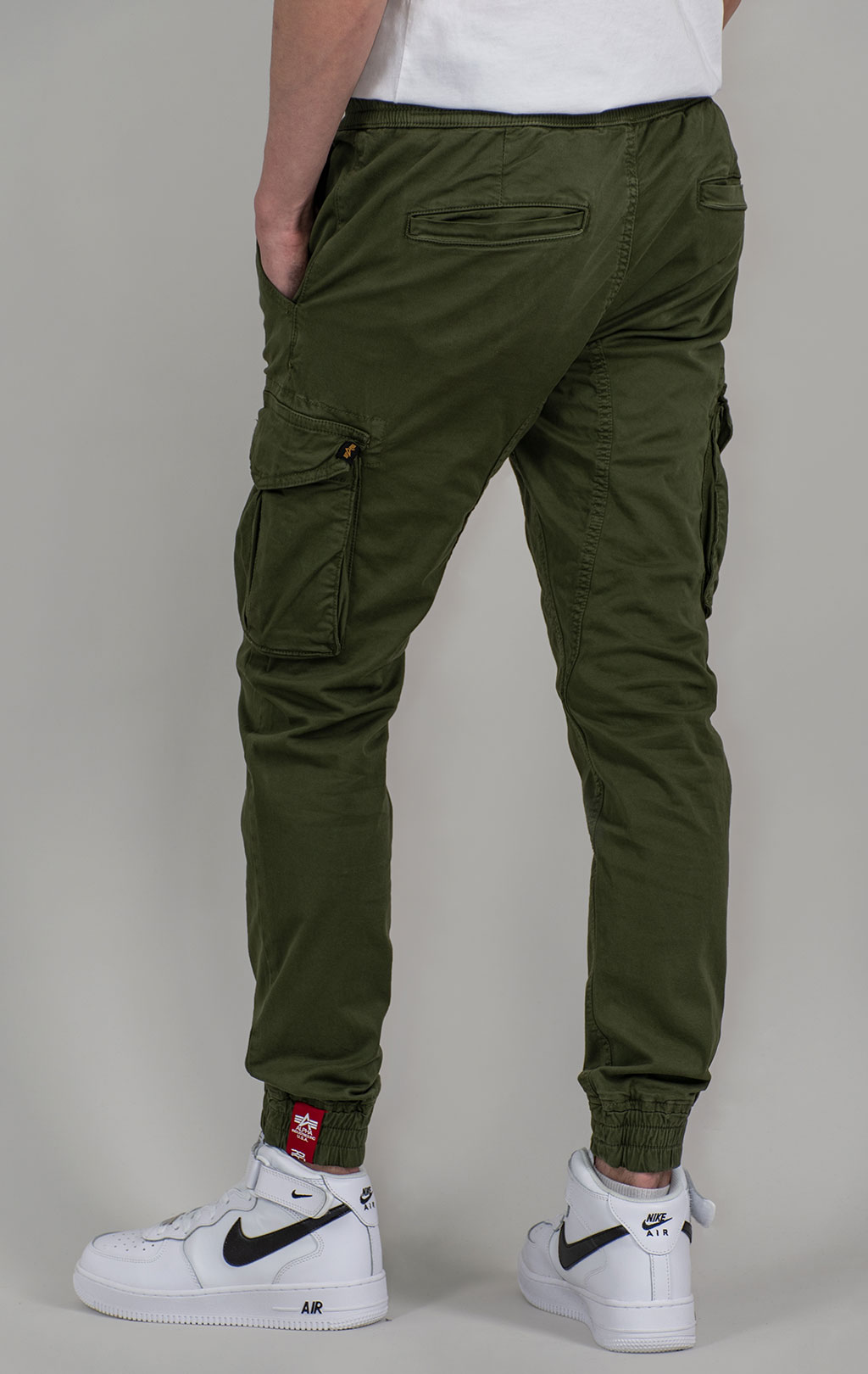 Брюки джоггеры ALPHA INDUSTRIES COTTON TWILL  JOGGER dark olive 