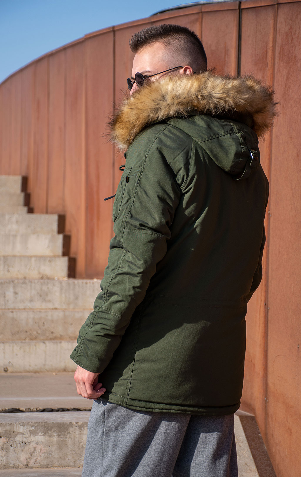 Аляска ALPHA INDUSTRIES EXPLORER dark green 