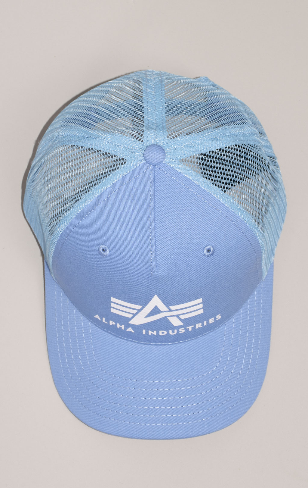 Бейсболка ALPHA INDUSTRIES BASIC TRUCKER CAP light blue 