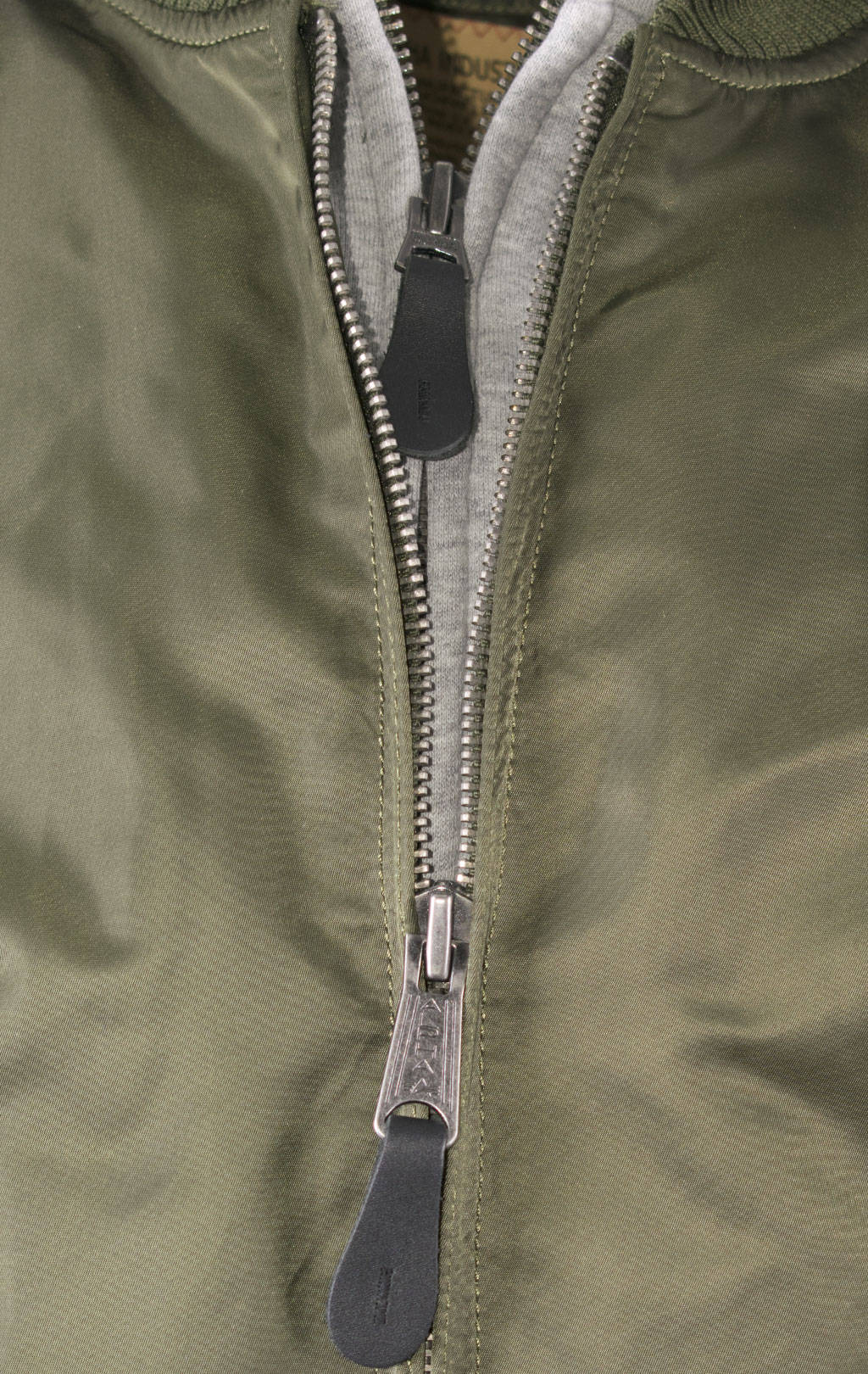 Куртка-бомбер лётная ALPHA INDUSTRIES D-Tec MA-1 dark green 