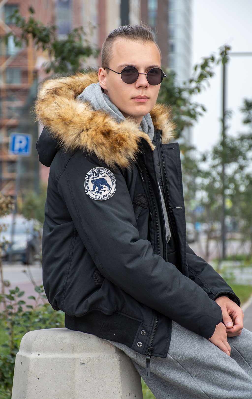 Аляска короткая ALPHA INDUSTRIES POLAR SV black 