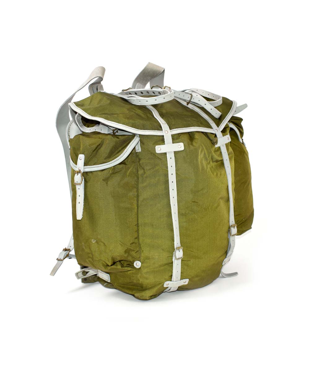 Рюкзак на раме нейлон olive Норвегия