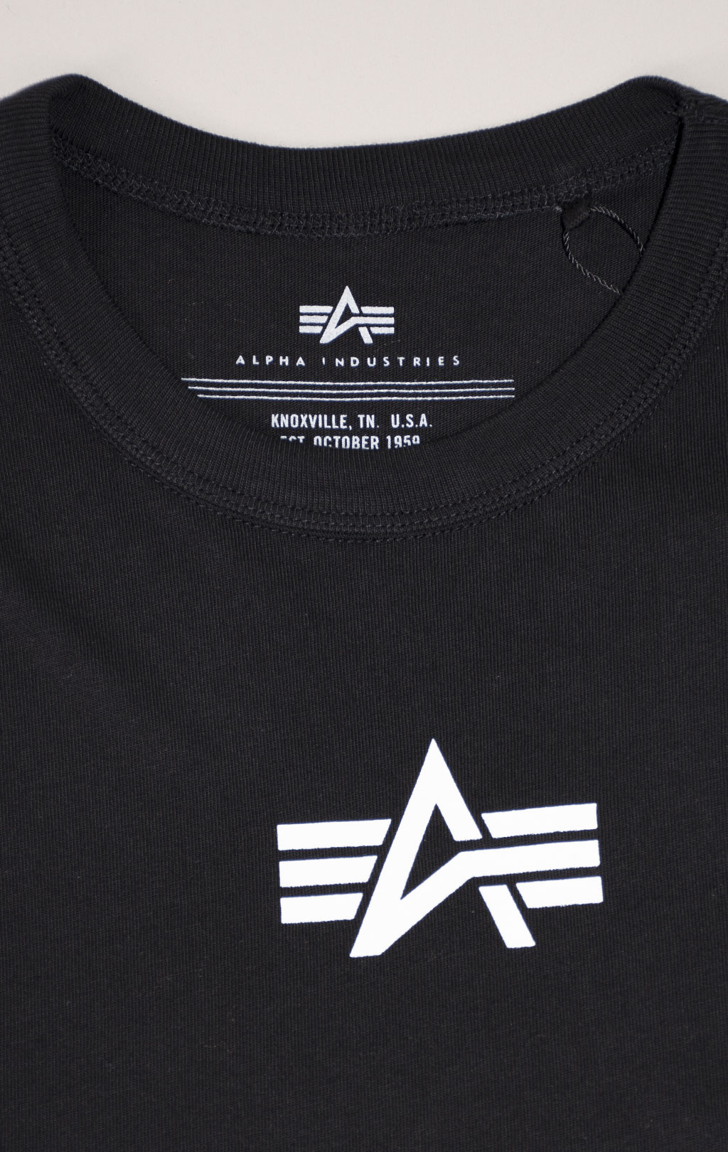 Футболка ALPHA INDUSTRIES BORN OF PURPOSE TEE плотная FW 24/25 black 