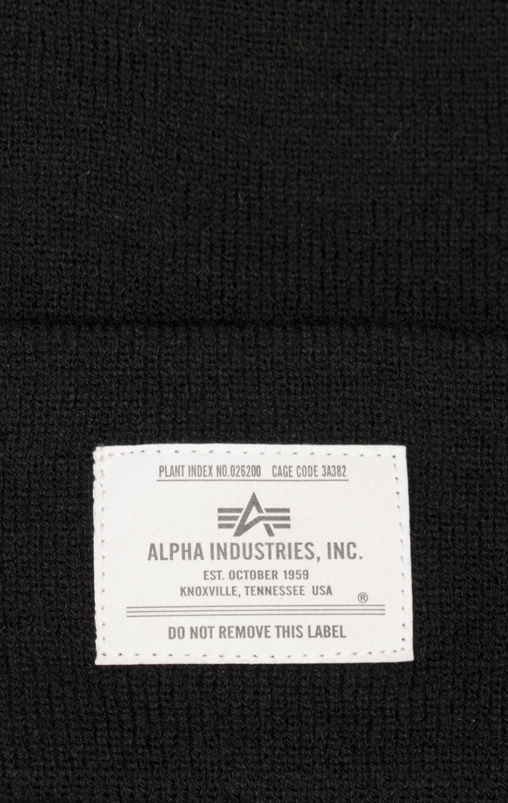 Шапка ALPHA INDUSTRIES ESSENTIAL BEANIE FW 24/25 black 