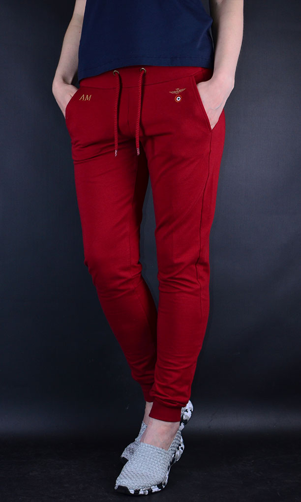 красные спортивные женские брюки, спортивная одежда аэронавтика милитари женщинам, логотип Aeronautica Miliatre