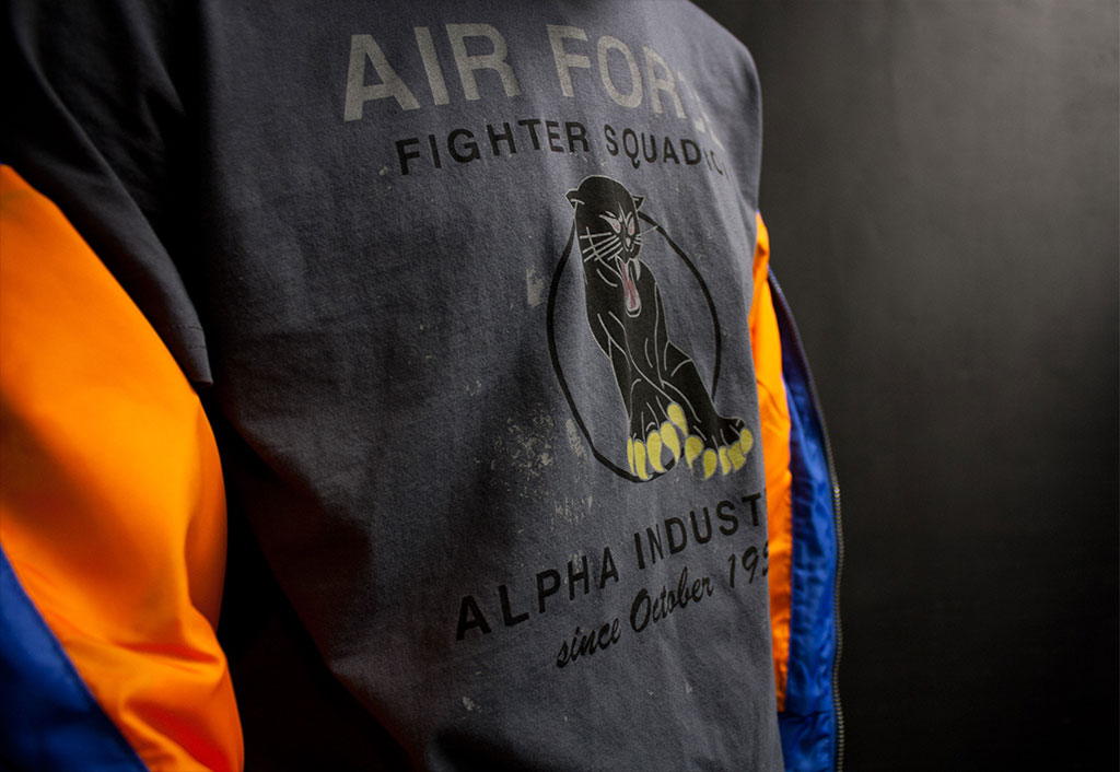 футболка мужская с милитари принтом, новая оллекция одежды Alpha Industries