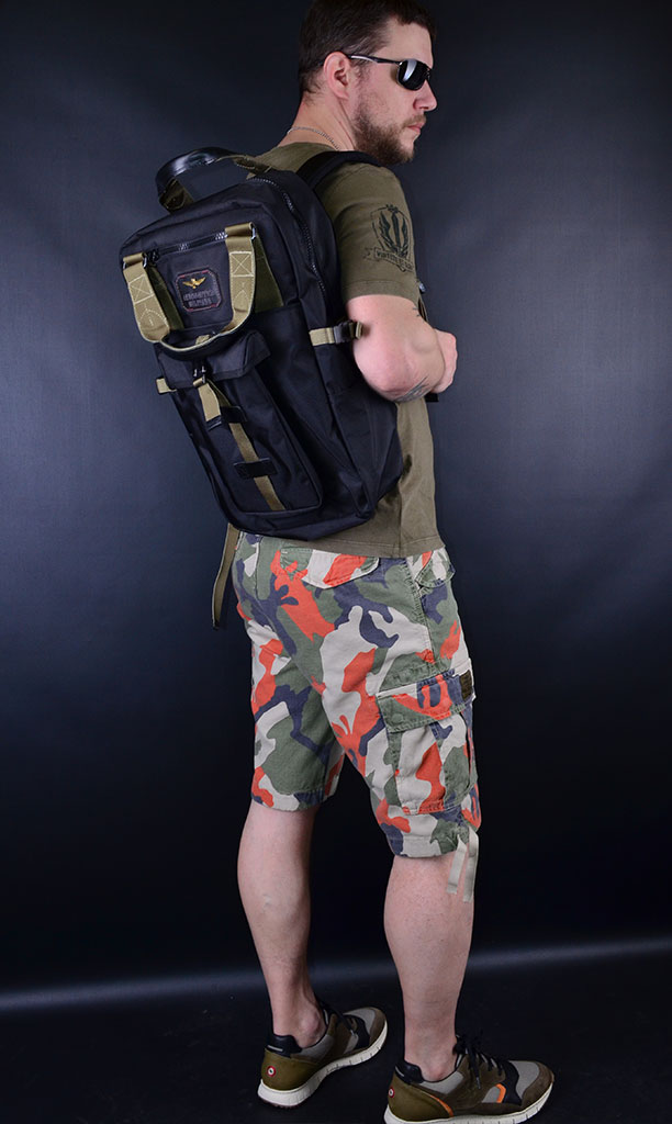 сумка-рюкзак aeronautica, шорты камуфляж Aeronautica Militare